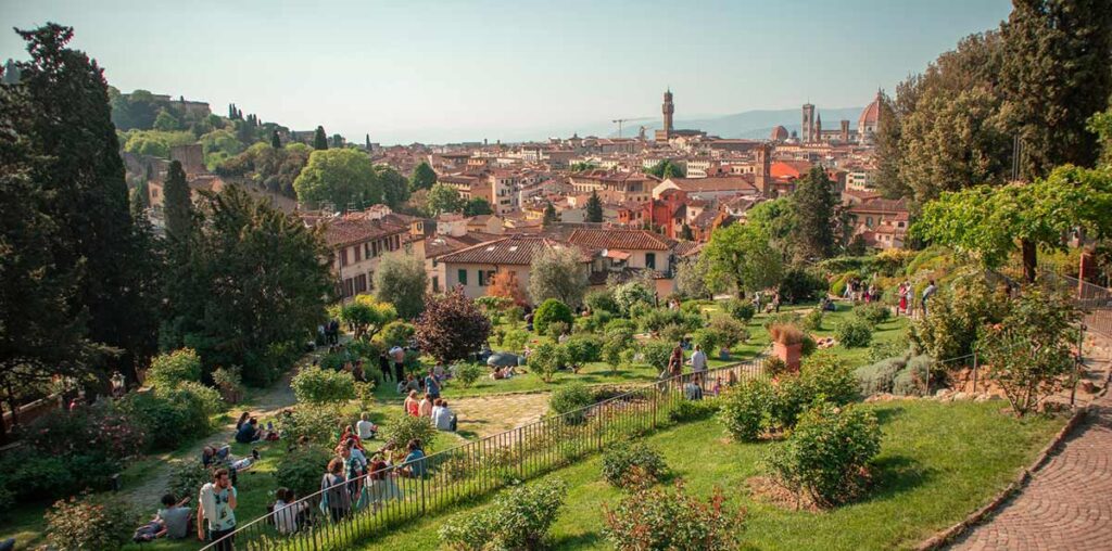 Il nostro primo articolo sulla nuova rivista “Seeds of Florence”: parliamo di riforestazione urbana!